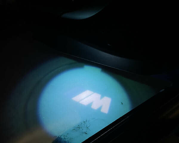 Синий БМВ 4 Серия, объемом двигателя 2 л и пробегом 163 тыс. км за 23100 $, фото 5 на Automoto.ua