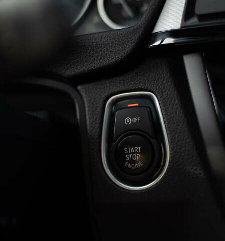 Синий БМВ 4 Серия, объемом двигателя 2 л и пробегом 163 тыс. км за 23100 $, фото 23 на Automoto.ua