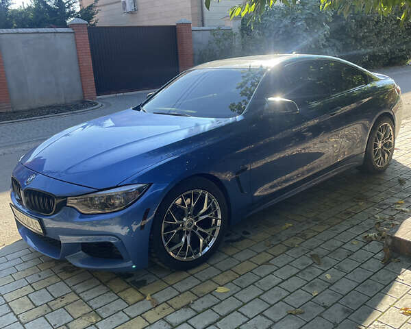 Синий БМВ 4 Серия, объемом двигателя 2 л и пробегом 180 тыс. км за 19000 $, фото 1 на Automoto.ua