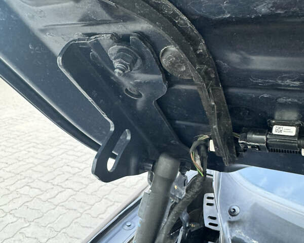 Синій БМВ 4 Серія, об'ємом двигуна 2 л та пробігом 234 тис. км за 18999 $, фото 9 на Automoto.ua