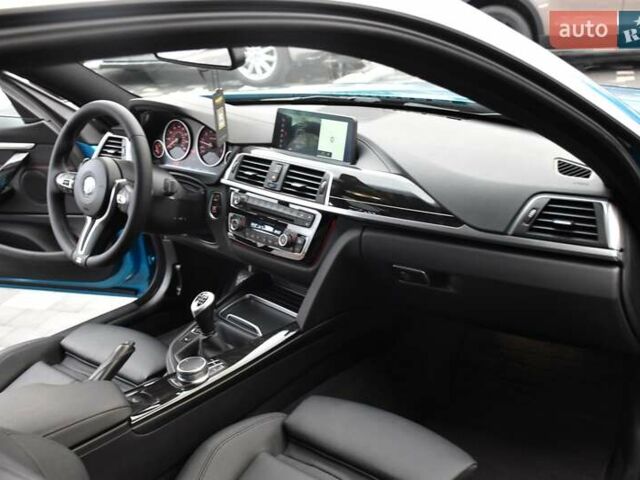 Синий БМВ 4 Серия, объемом двигателя 0 л и пробегом 65 тыс. км за 24200 $, фото 62 на Automoto.ua