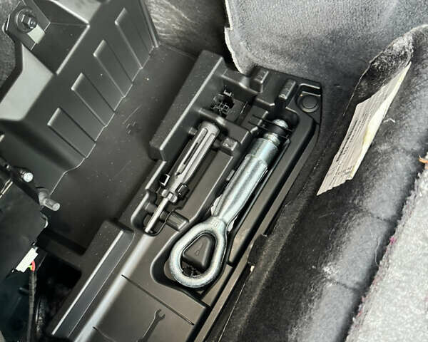 Синій БМВ 4 Серія, об'ємом двигуна 2 л та пробігом 234 тис. км за 18999 $, фото 18 на Automoto.ua