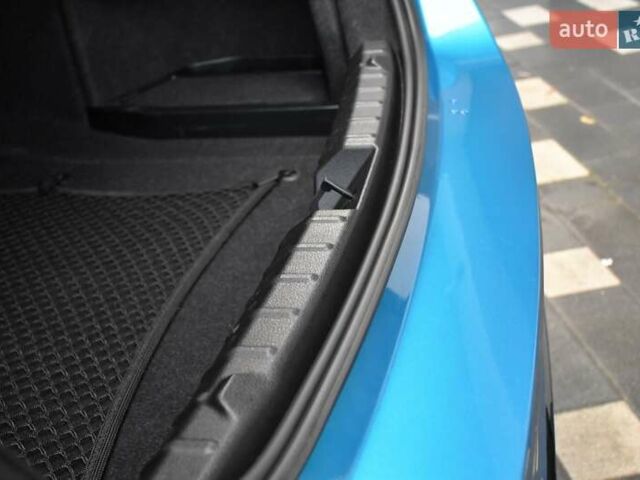 Синий БМВ 4 Серия, объемом двигателя 0 л и пробегом 65 тыс. км за 24200 $, фото 75 на Automoto.ua