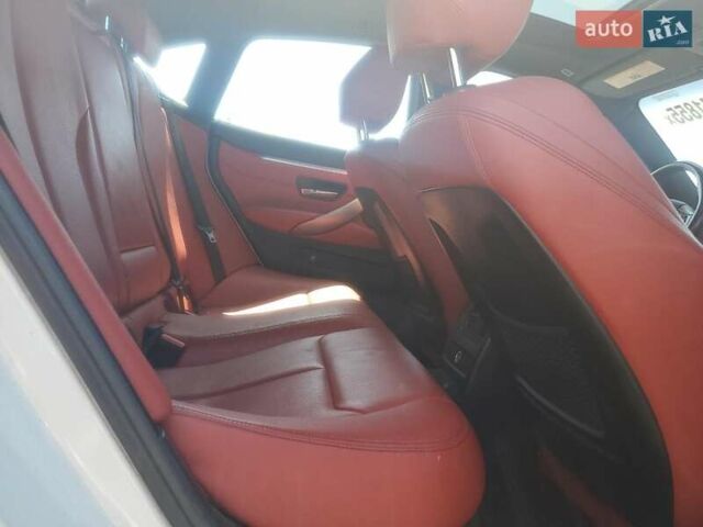 Синий БМВ 4 Серия, объемом двигателя 2 л и пробегом 80 тыс. км за 3200 $, фото 9 на Automoto.ua