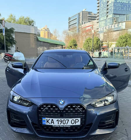 Синий БМВ 4 Серия, объемом двигателя 2 л и пробегом 30 тыс. км за 57000 $, фото 1 на Automoto.ua