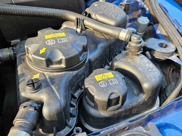 Синій БМВ 4 Серія, об'ємом двигуна 3 л та пробігом 102 тис. км за 28500 $, фото 20 на Automoto.ua