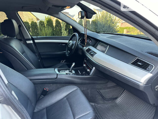 Белый БМВ 5 Серия ГТ, объемом двигателя 3 л и пробегом 254 тыс. км за 19900 $, фото 22 на Automoto.ua