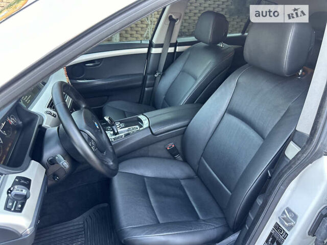 Белый БМВ 5 Серия ГТ, объемом двигателя 3 л и пробегом 254 тыс. км за 19900 $, фото 19 на Automoto.ua