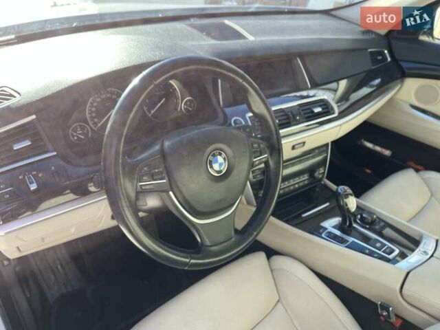 Белый БМВ 5 Серия ГТ, объемом двигателя 2.99 л и пробегом 180 тыс. км за 19500 $, фото 14 на Automoto.ua