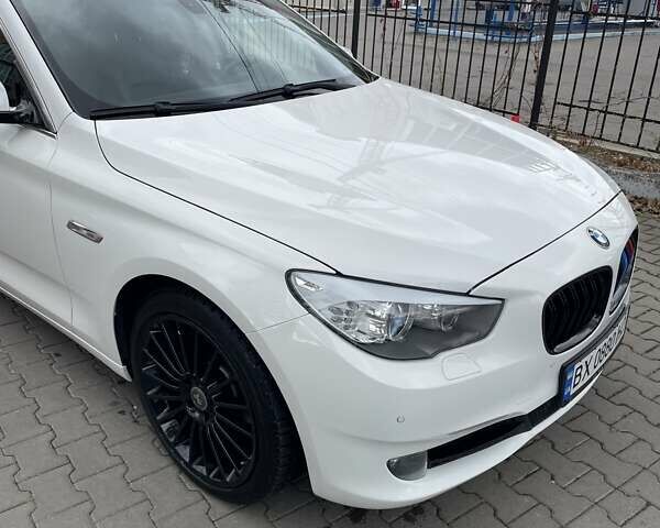 Білий БМВ 5 Серія ГТ, об'ємом двигуна 3 л та пробігом 284 тис. км за 14900 $, фото 3 на Automoto.ua