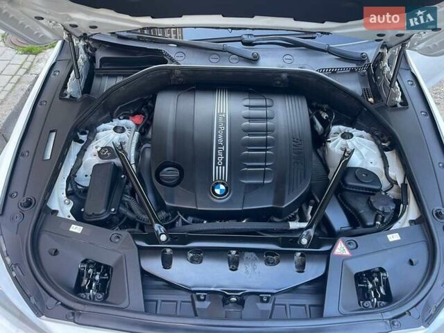 Белый БМВ 5 Серия ГТ, объемом двигателя 3 л и пробегом 254 тыс. км за 19900 $, фото 2 на Automoto.ua