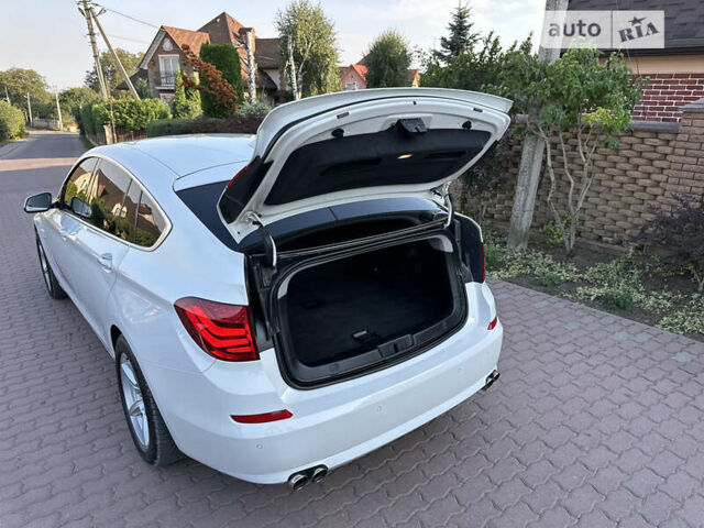 Белый БМВ 5 Серия ГТ, объемом двигателя 3 л и пробегом 254 тыс. км за 19900 $, фото 27 на Automoto.ua