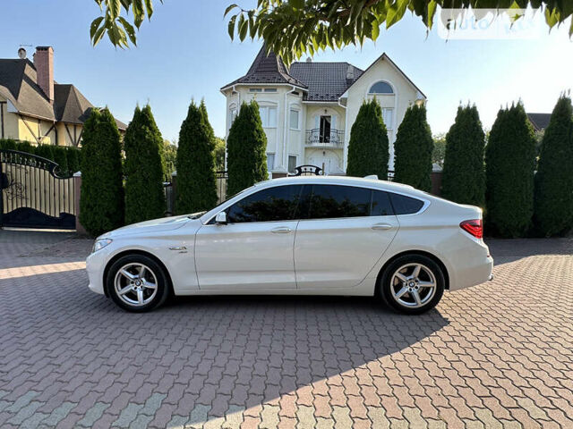 Белый БМВ 5 Серия ГТ, объемом двигателя 3 л и пробегом 254 тыс. км за 19900 $, фото 5 на Automoto.ua