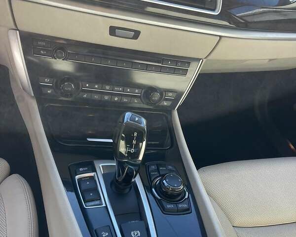 Белый БМВ 5 Серия ГТ, объемом двигателя 2.99 л и пробегом 180 тыс. км за 19500 $, фото 21 на Automoto.ua