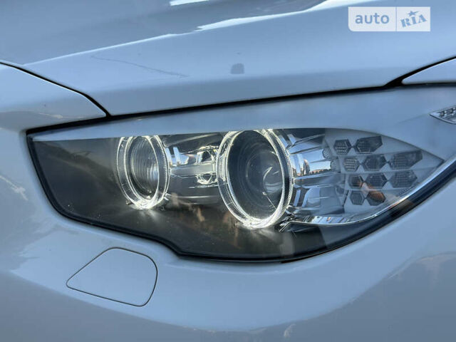 Белый БМВ 5 Серия ГТ, объемом двигателя 3 л и пробегом 254 тыс. км за 19900 $, фото 10 на Automoto.ua