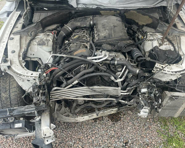 Белый БМВ 5 Серия ГТ, объемом двигателя 3 л и пробегом 230 тыс. км за 6500 $, фото 3 на Automoto.ua