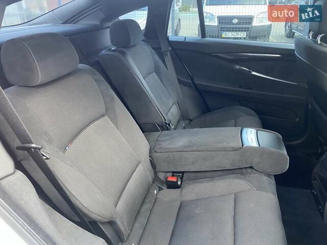 Білий БМВ 5 Серія ГТ, об'ємом двигуна 2.98 л та пробігом 150 тис. км за 15000 $, фото 27 на Automoto.ua