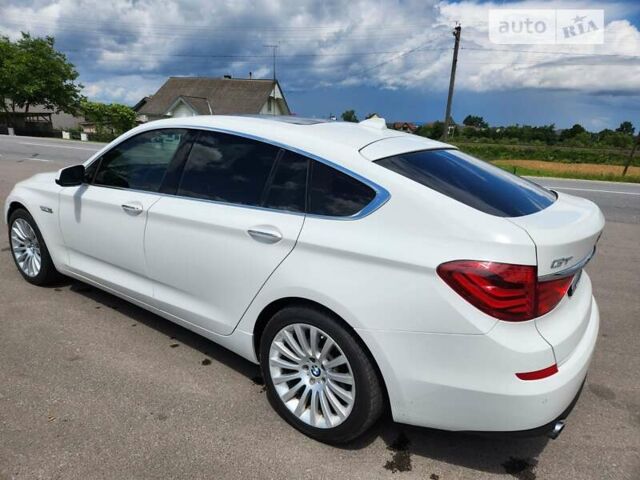 Белый БМВ 5 Серия ГТ, объемом двигателя 3 л и пробегом 148 тыс. км за 16499 $, фото 17 на Automoto.ua