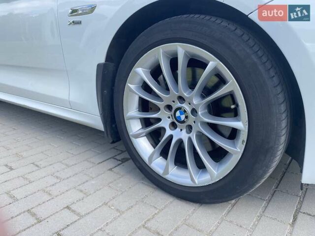 Білий БМВ 5 Серія ГТ, об'ємом двигуна 2.98 л та пробігом 150 тис. км за 15000 $, фото 35 на Automoto.ua