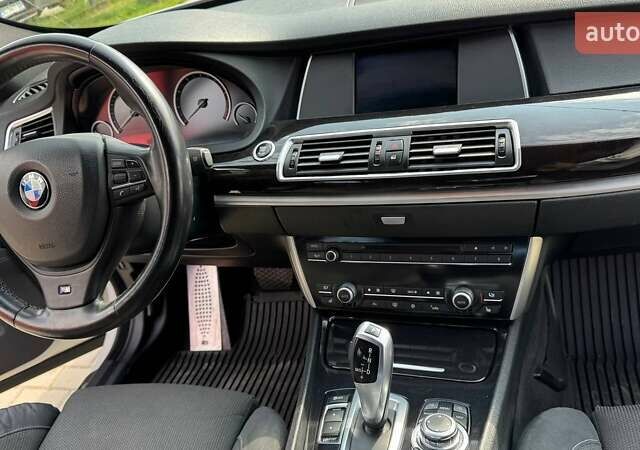 Білий БМВ 5 Серія ГТ, об'ємом двигуна 2.98 л та пробігом 150 тис. км за 15000 $, фото 11 на Automoto.ua