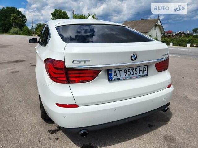 Белый БМВ 5 Серия ГТ, объемом двигателя 3 л и пробегом 148 тыс. км за 16499 $, фото 15 на Automoto.ua