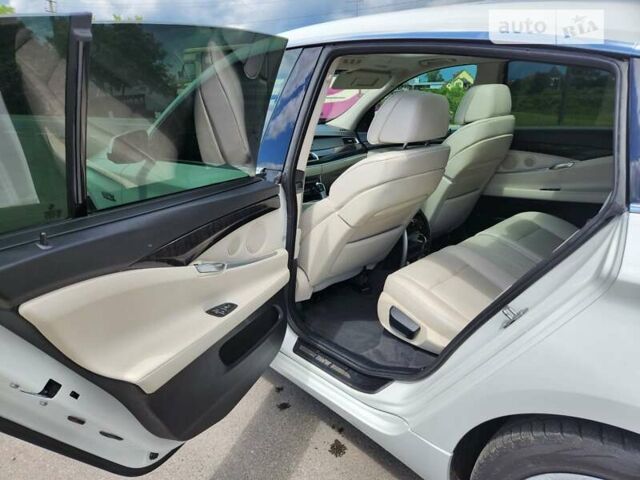 Белый БМВ 5 Серия ГТ, объемом двигателя 3 л и пробегом 148 тыс. км за 16499 $, фото 30 на Automoto.ua