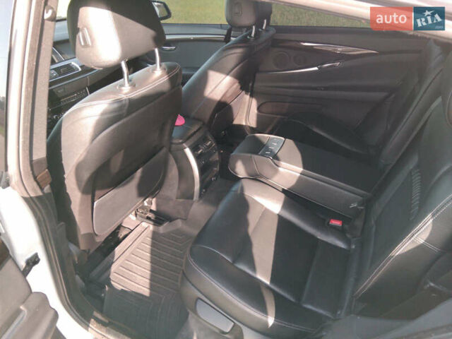 Белый БМВ 5 Серия ГТ, объемом двигателя 2.98 л и пробегом 91 тыс. км за 21499 $, фото 15 на Automoto.ua