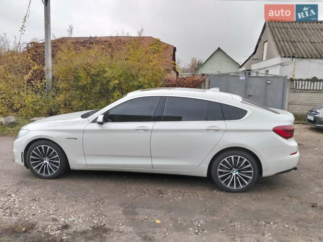 Белый БМВ 5 Серия ГТ, объемом двигателя 2.98 л и пробегом 151 тыс. км за 17500 $, фото 1 на Automoto.ua
