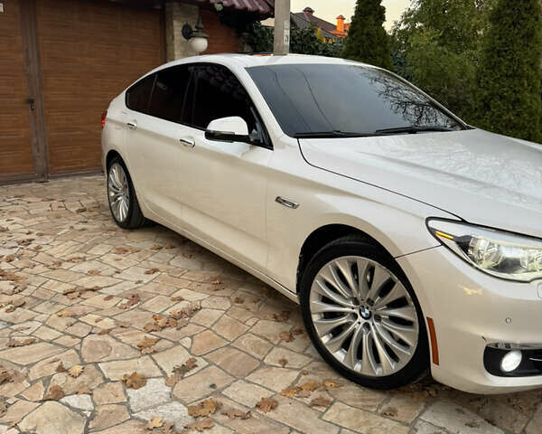 Білий БМВ 5 Серія ГТ, об'ємом двигуна 3.5 л та пробігом 215 тис. км за 15999 $, фото 6 на Automoto.ua