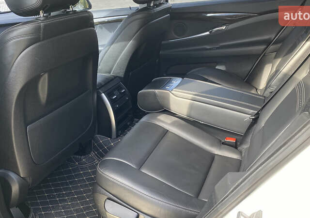 БМВ 5 Серия ГТ 2014 в Ровно на Automoto.ua Белый БМВ 5 Серия ГТ, объемом двигателя 3 л и пробегом 160 тыс. км за 24900 $, фото 17 на Automoto.ua