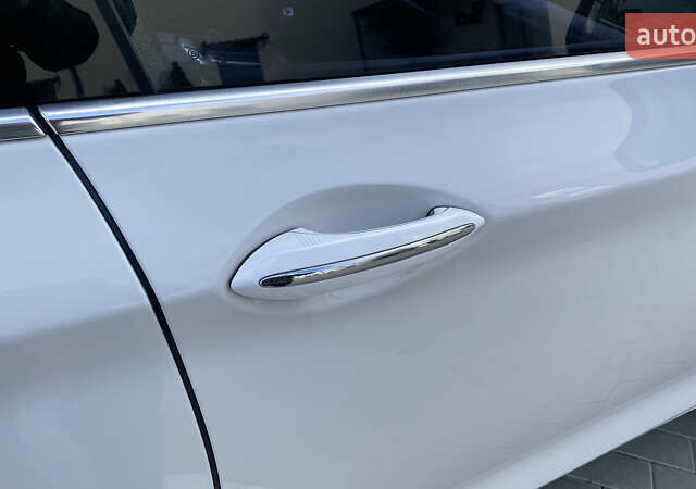 БМВ 5 Серия ГТ 2014 в Ровно на Automoto.ua Белый БМВ 5 Серия ГТ, объемом двигателя 3 л и пробегом 160 тыс. км за 24900 $, фото 26 на Automoto.ua