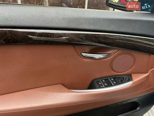 Белый БМВ 5 Серия ГТ, объемом двигателя 3 л и пробегом 156 тыс. км за 15990 $, фото 7 на Automoto.ua