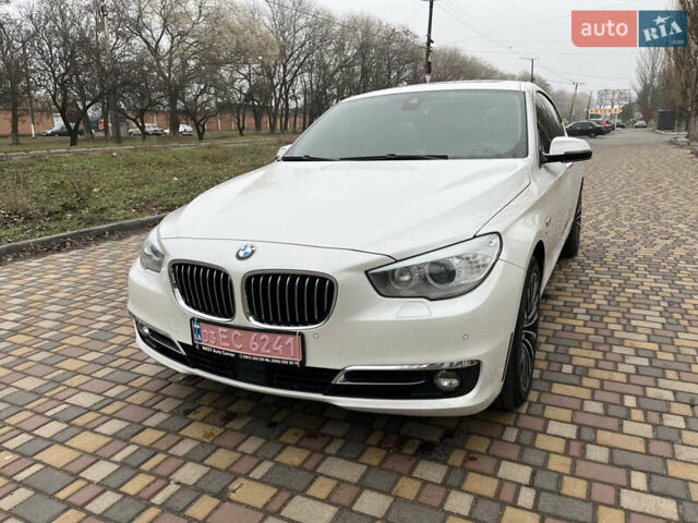 Белый БМВ 5 Серия ГТ, объемом двигателя 3 л и пробегом 145 тыс. км за 16700 $, фото 11 на Automoto.ua
