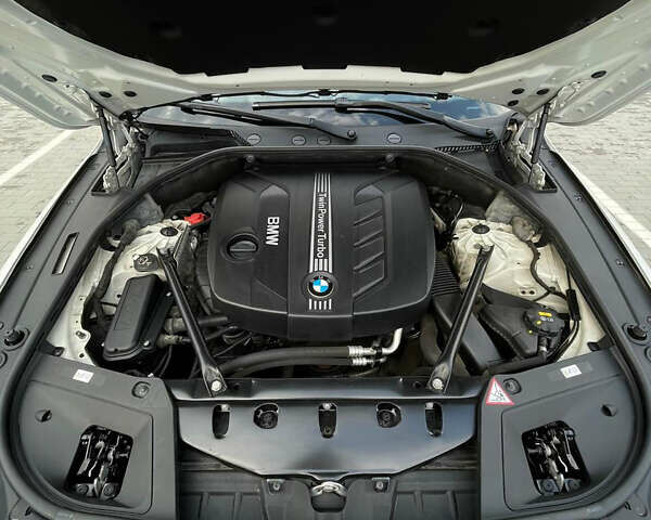 Білий БМВ 5 Серія ГТ, об'ємом двигуна 2 л та пробігом 245 тис. км за 23000 $, фото 12 на Automoto.ua