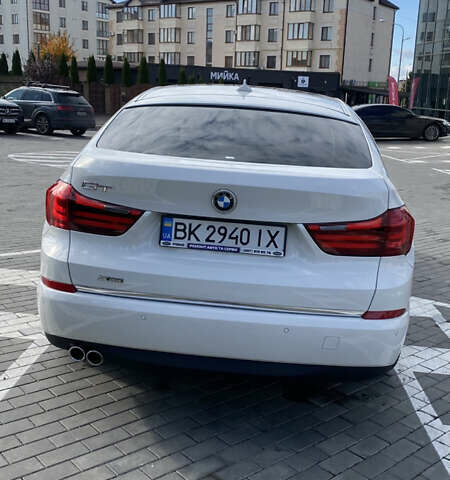 БМВ 5 Серия ГТ 2014 в Ровно на Automoto.ua Белый БМВ 5 Серия ГТ, объемом двигателя 3 л и пробегом 160 тыс. км за 24900 $, фото 7 на Automoto.ua