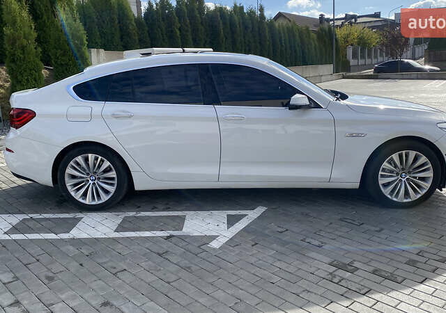 БМВ 5 Серия ГТ 2014 в Ровно на Automoto.ua Белый БМВ 5 Серия ГТ, объемом двигателя 3 л и пробегом 160 тыс. км за 24900 $, фото 10 на Automoto.ua