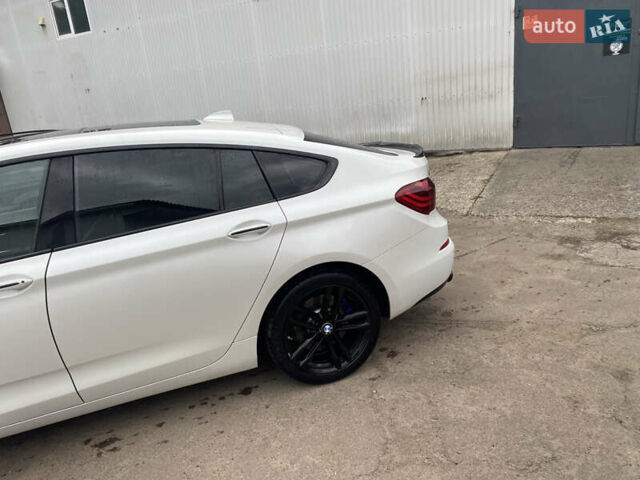 Белый БМВ 5 Серия ГТ, объемом двигателя 3 л и пробегом 204 тыс. км за 18000 $, фото 8 на Automoto.ua