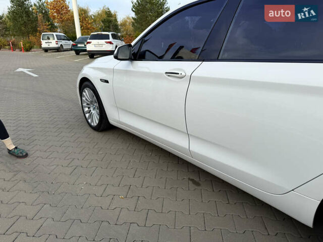 Белый БМВ 5 Серия ГТ, объемом двигателя 2 л и пробегом 110 тыс. км за 25000 $, фото 4 на Automoto.ua