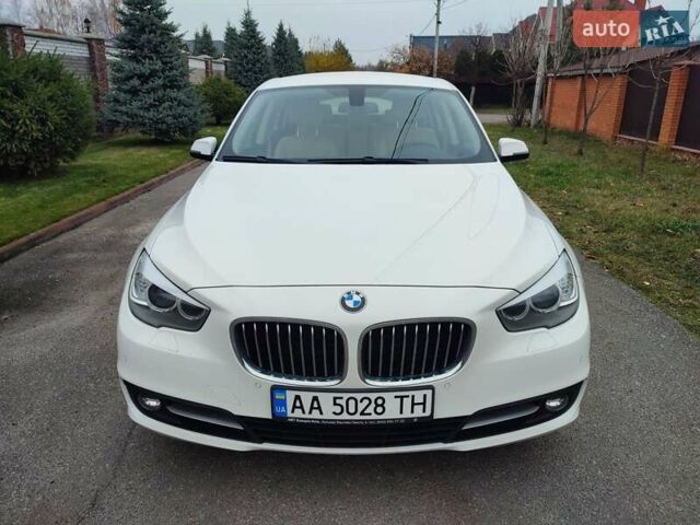 Білий БМВ 5 Серія ГТ, об'ємом двигуна 2 л та пробігом 92 тис. км за 22300 $, фото 3 на Automoto.ua