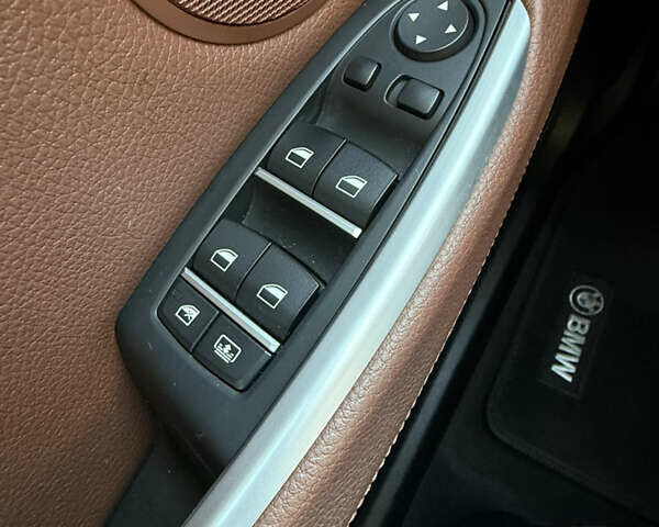 Білий БМВ 5 Серія ГТ, об'ємом двигуна 2 л та пробігом 39 тис. км за 27500 $, фото 9 на Automoto.ua