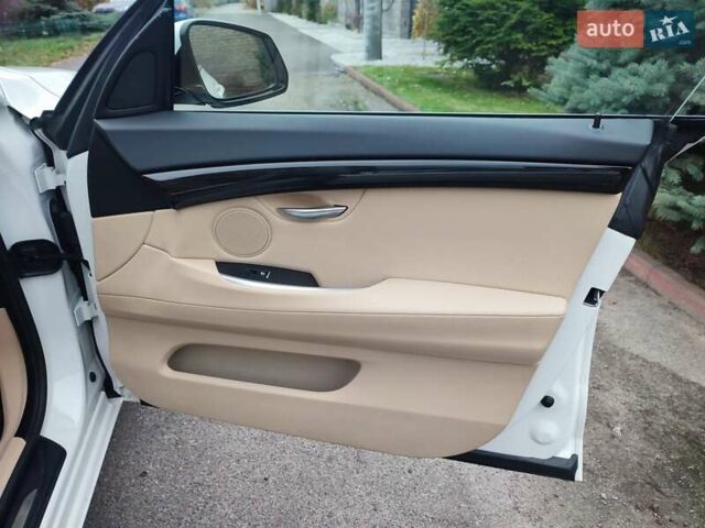 Білий БМВ 5 Серія ГТ, об'ємом двигуна 2 л та пробігом 92 тис. км за 22300 $, фото 34 на Automoto.ua