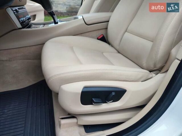 Білий БМВ 5 Серія ГТ, об'ємом двигуна 2 л та пробігом 92 тис. км за 22300 $, фото 26 на Automoto.ua