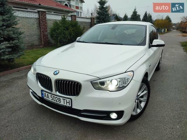 Білий БМВ 5 Серія ГТ, об'ємом двигуна 2 л та пробігом 92 тис. км за 22300 $, фото 56 на Automoto.ua