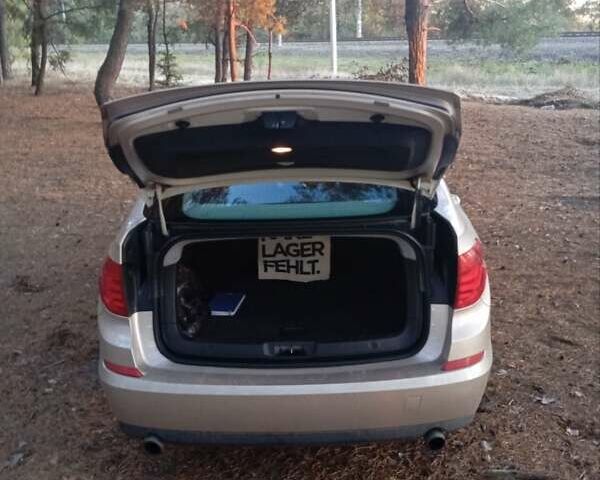 БМВ 5 Серия ГТ 2011 в Киеве на Automoto.ua Бежевый БМВ 5 Серия ГТ, объемом двигателя 3.5 л и пробегом 266 тыс. км за 12500 $, фото 26 на Automoto.ua