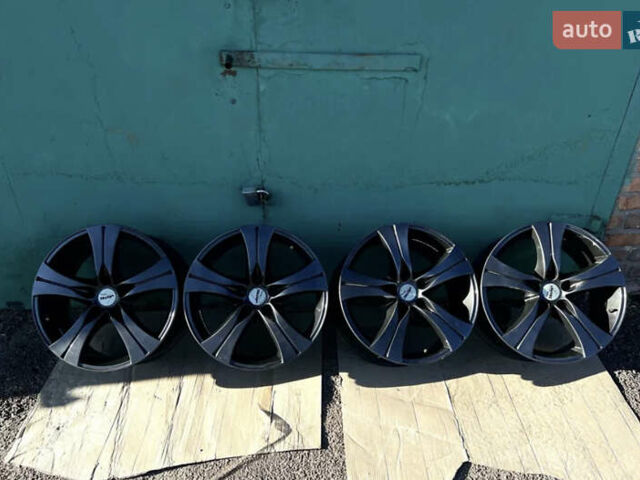 Черный БМВ 5 Серия ГТ, объемом двигателя 2.99 л и пробегом 370 тыс. км за 13699 $, фото 34 на Automoto.ua