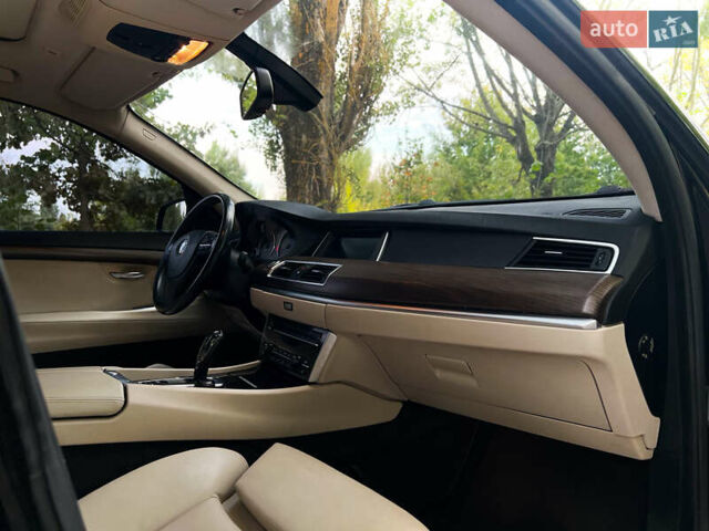 Черный БМВ 5 Серия ГТ, объемом двигателя 2.99 л и пробегом 370 тыс. км за 13699 $, фото 29 на Automoto.ua