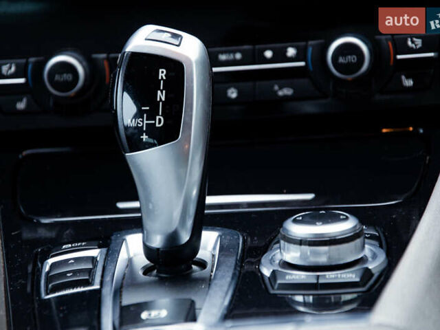 Чорний БМВ 5 Серія ГТ, об'ємом двигуна 3 л та пробігом 210 тис. км за 17000 $, фото 8 на Automoto.ua