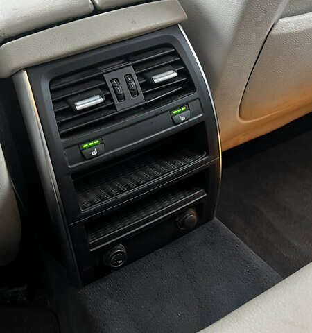 Чорний БМВ 5 Серія ГТ, об'ємом двигуна 3 л та пробігом 260 тис. км за 14999 $, фото 30 на Automoto.ua