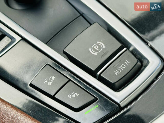 Черный БМВ 5 Серия ГТ, объемом двигателя 3 л и пробегом 151 тыс. км за 13790 $, фото 70 на Automoto.ua