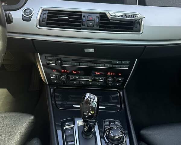 Чорний БМВ 5 Серія ГТ, об'ємом двигуна 3 л та пробігом 235 тис. км за 23500 $, фото 76 на Automoto.ua